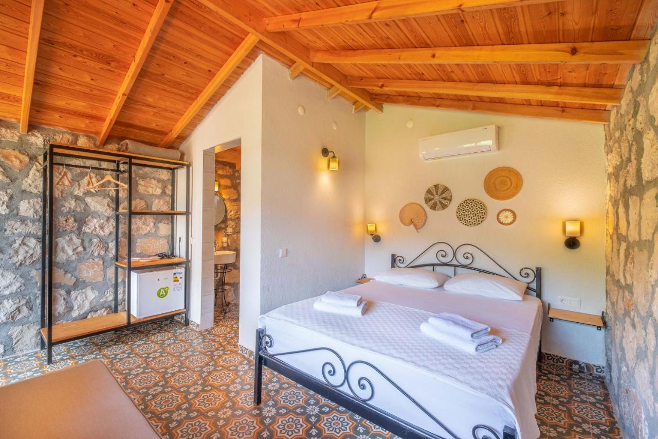Joy Glamping קס