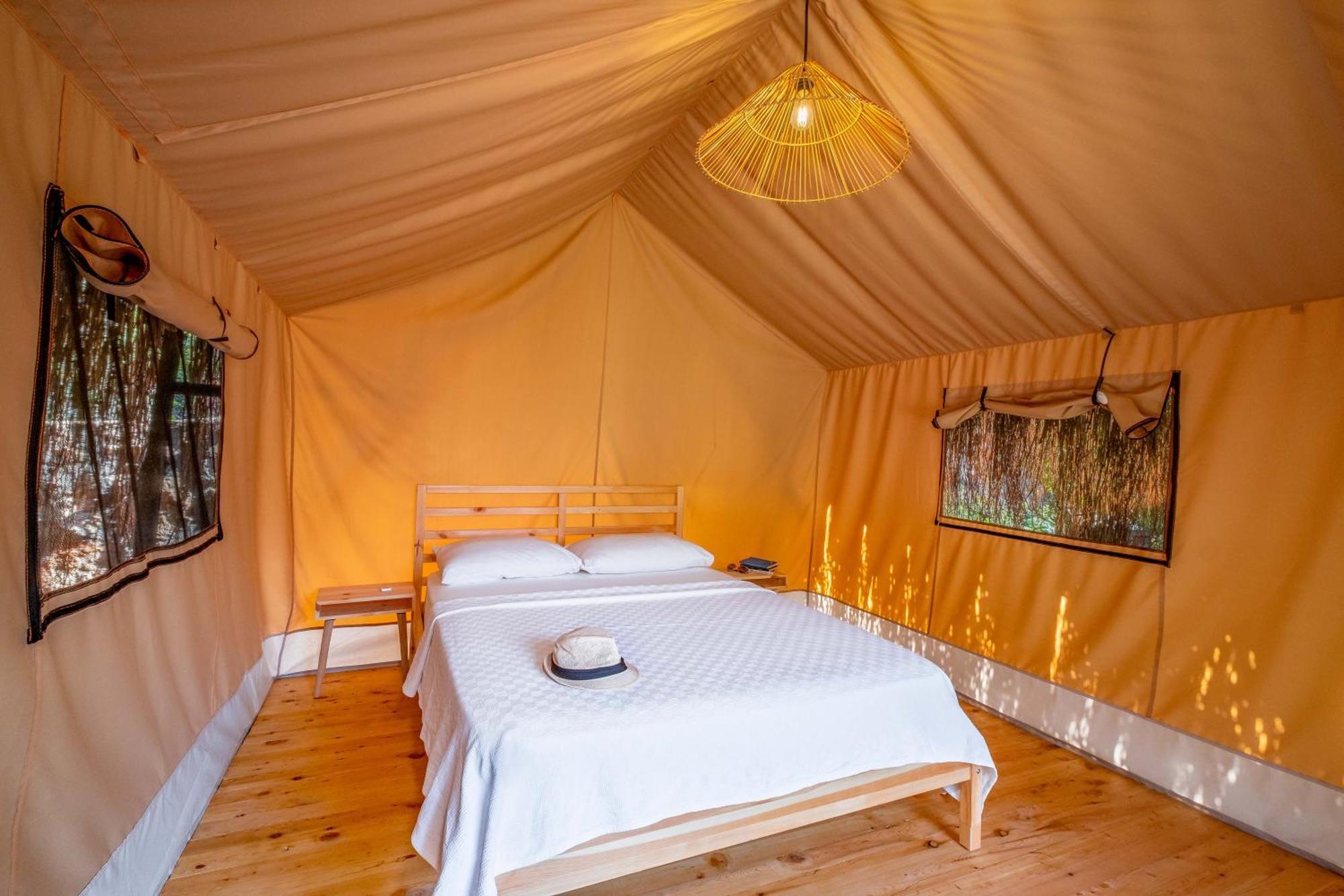 Joy Glamping